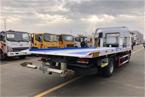 香格里拉汽车救援补胎